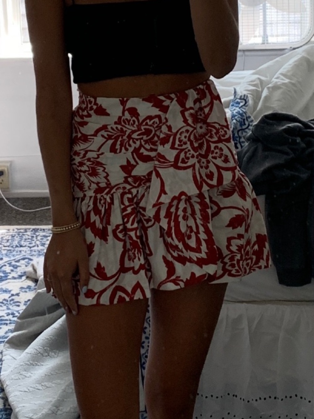 Zara White Mini Skirt with Red Floral Print